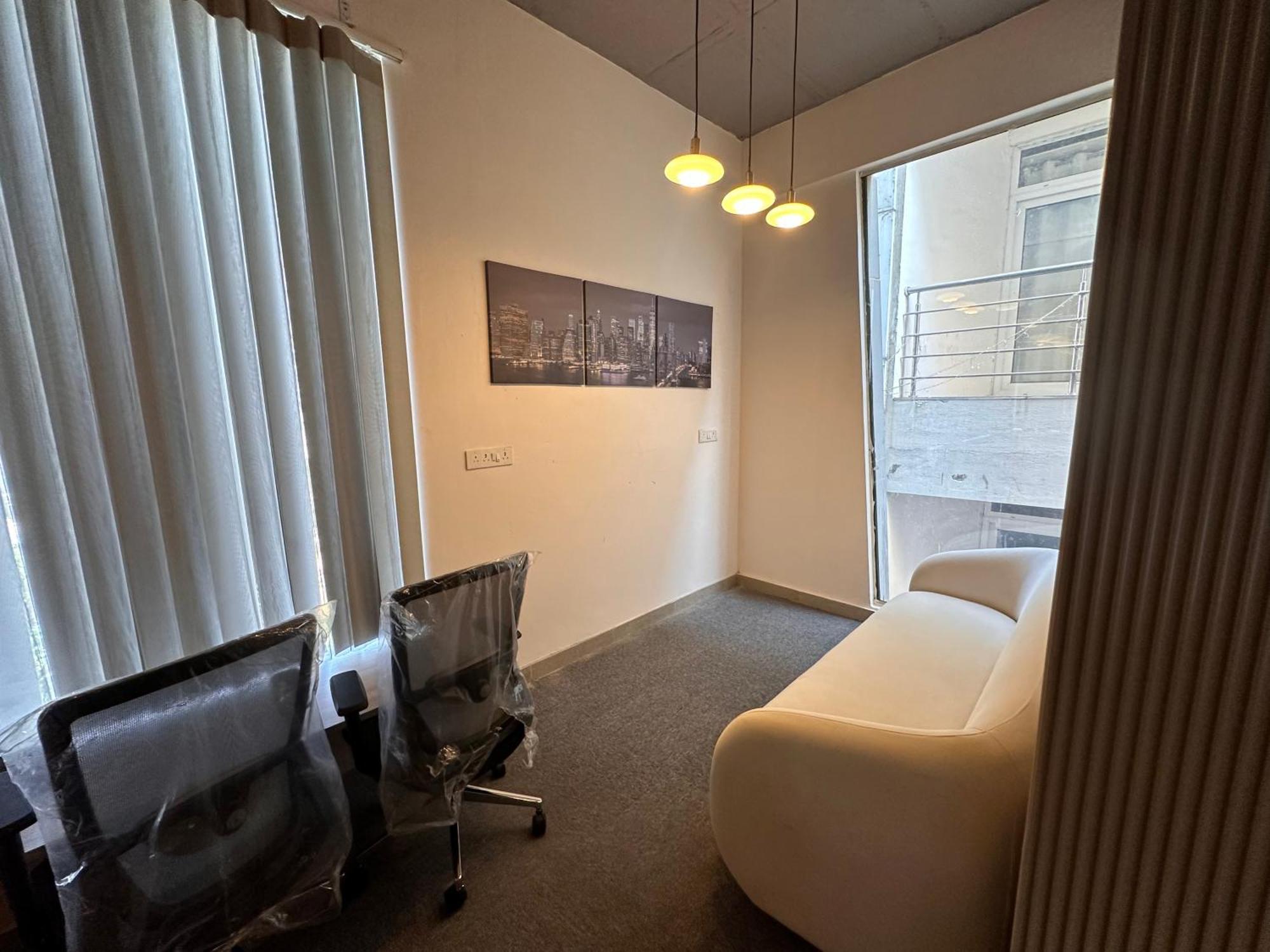 Blr Pods Hotell Bangalore Exteriör bild