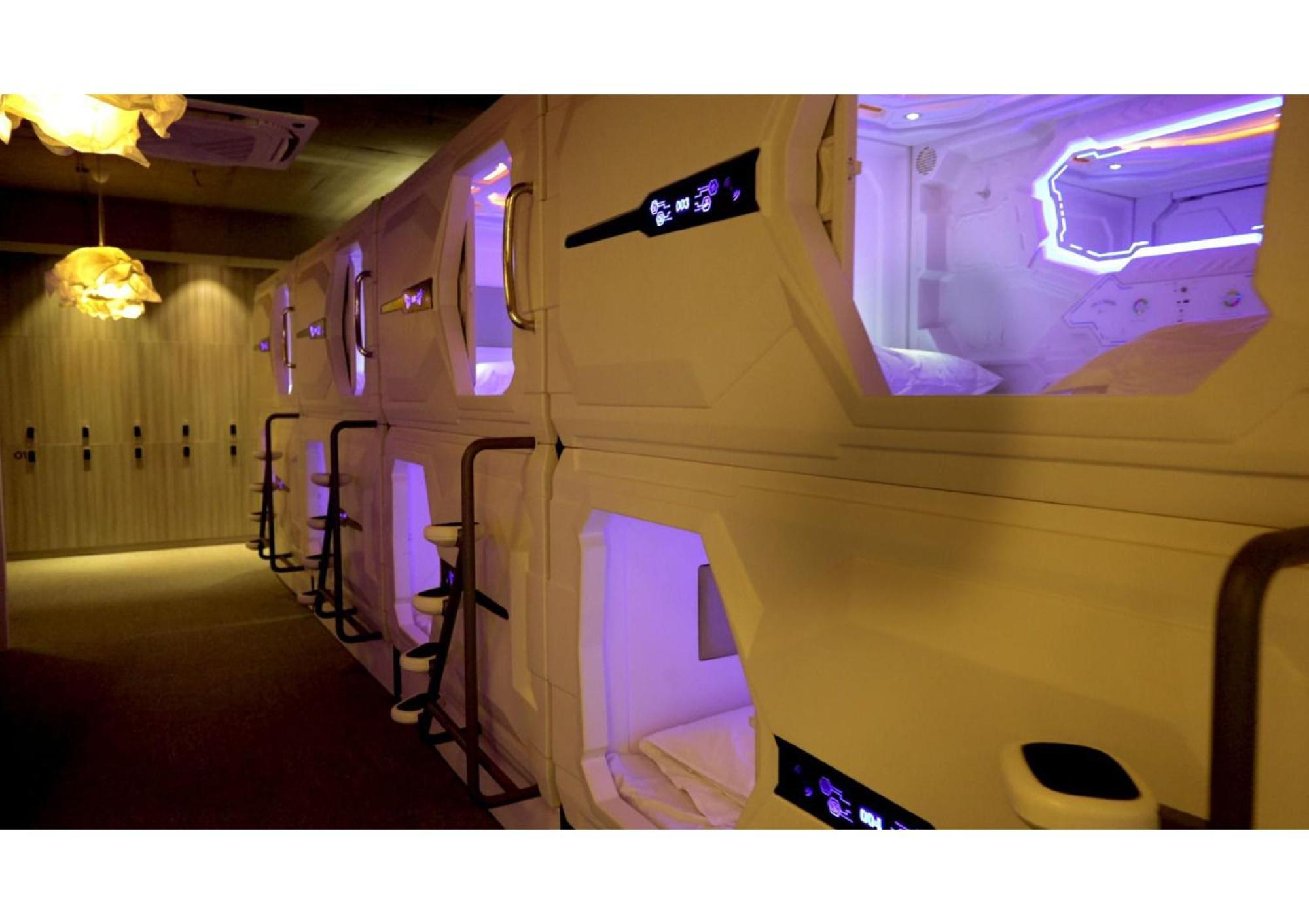 Blr Pods Hotell Bangalore Exteriör bild